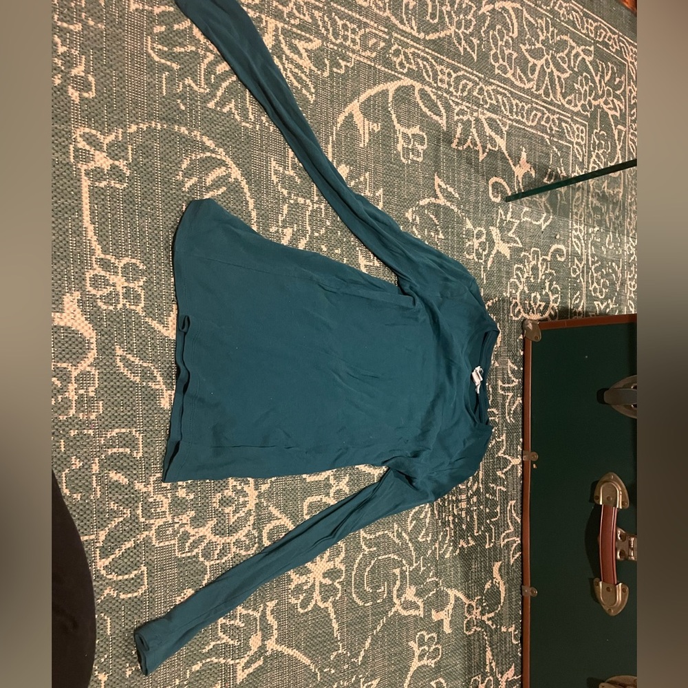 Teal long sleeve Forever 21 shirt